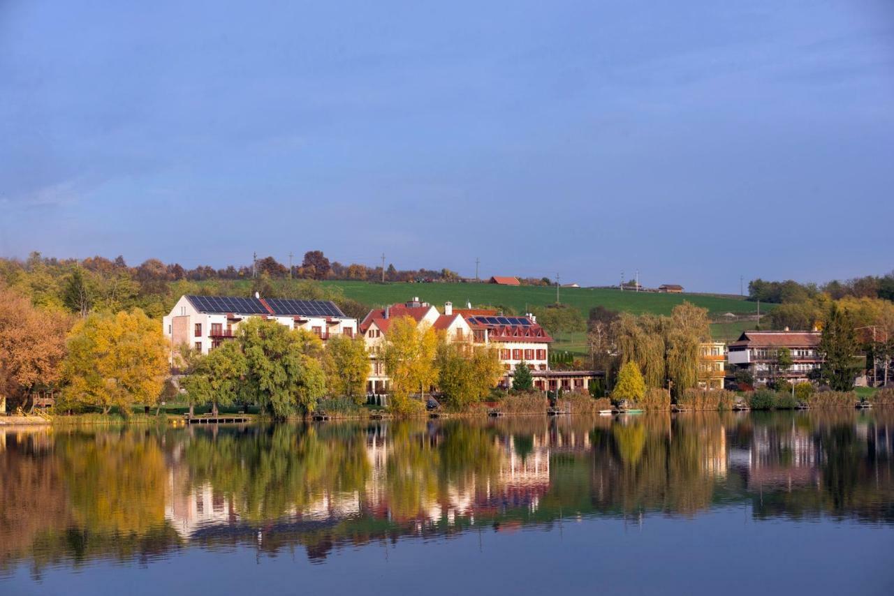 Tó Wellness Hotel Bánk Kültér fotó